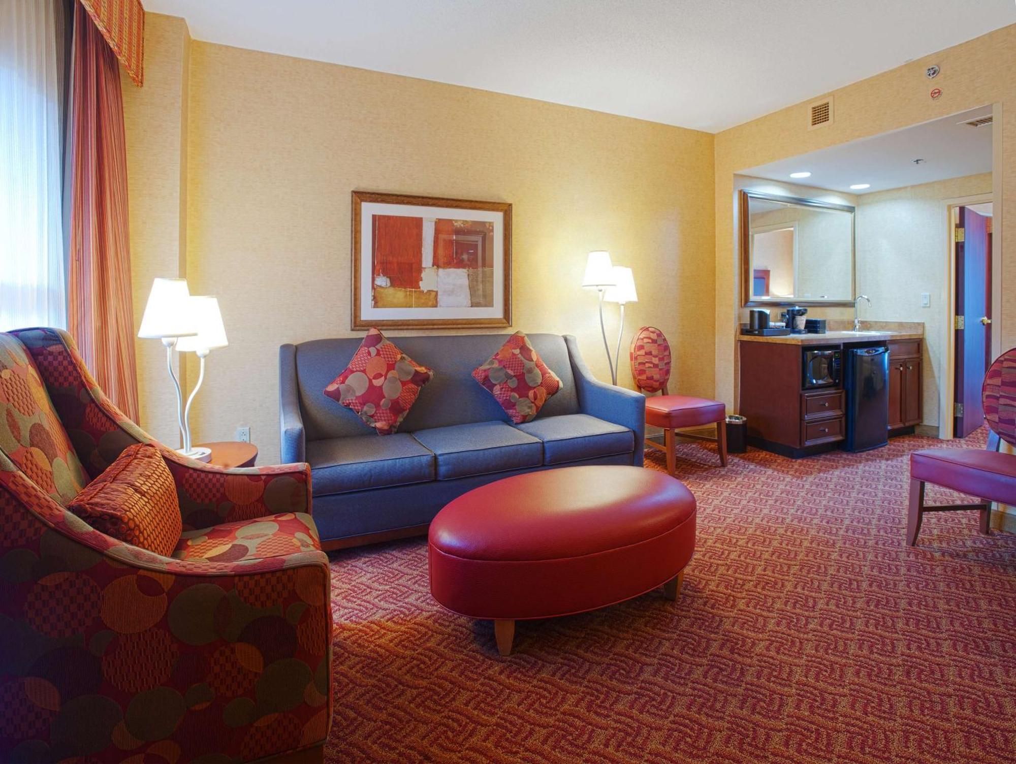 Embassy Suites By Hilton Charlotte Concord Golf Resort & Spa Exterior photo